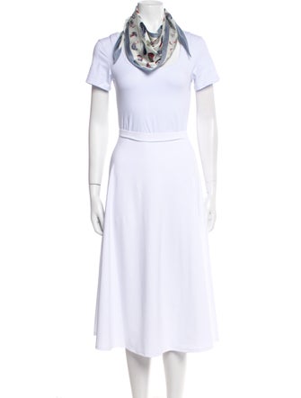 Hermès Plumes par Henri de Linarès Feathers Silk Triangle Scarf