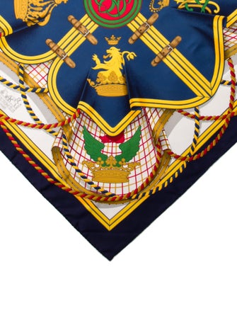 Hermès Grande Tenue Silk Scarf