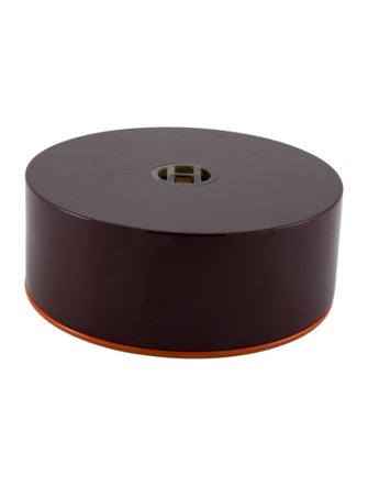 Hermès Lacquer Round Box