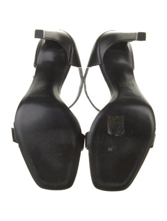 Hermès Judy 105 H Logo Sandals