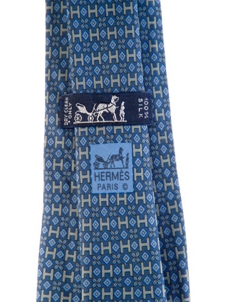 Hermès Pattern Print Tie