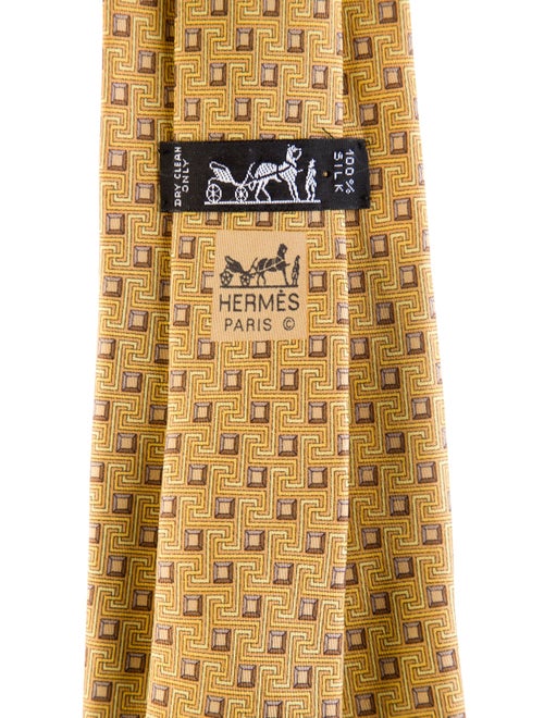 Hermès Pattern Print Tie