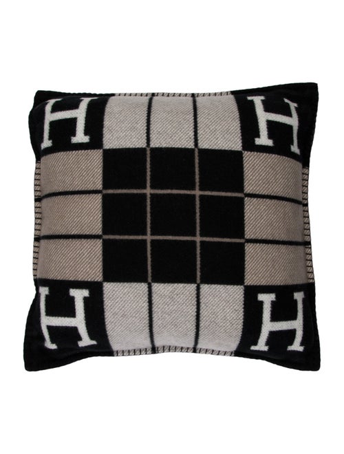 Hermès Avalon III Throw Pillow