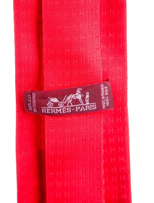 Hermès Pattern Print Silk Tie