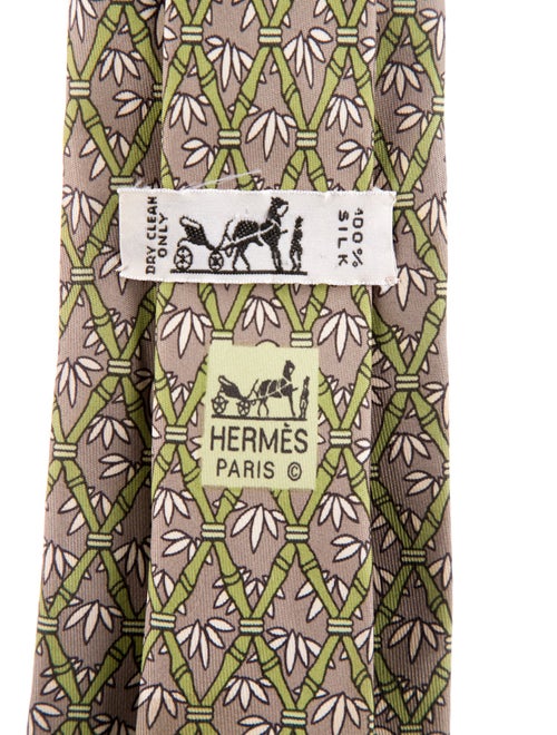 Hermès Pattern Print Silk Tie