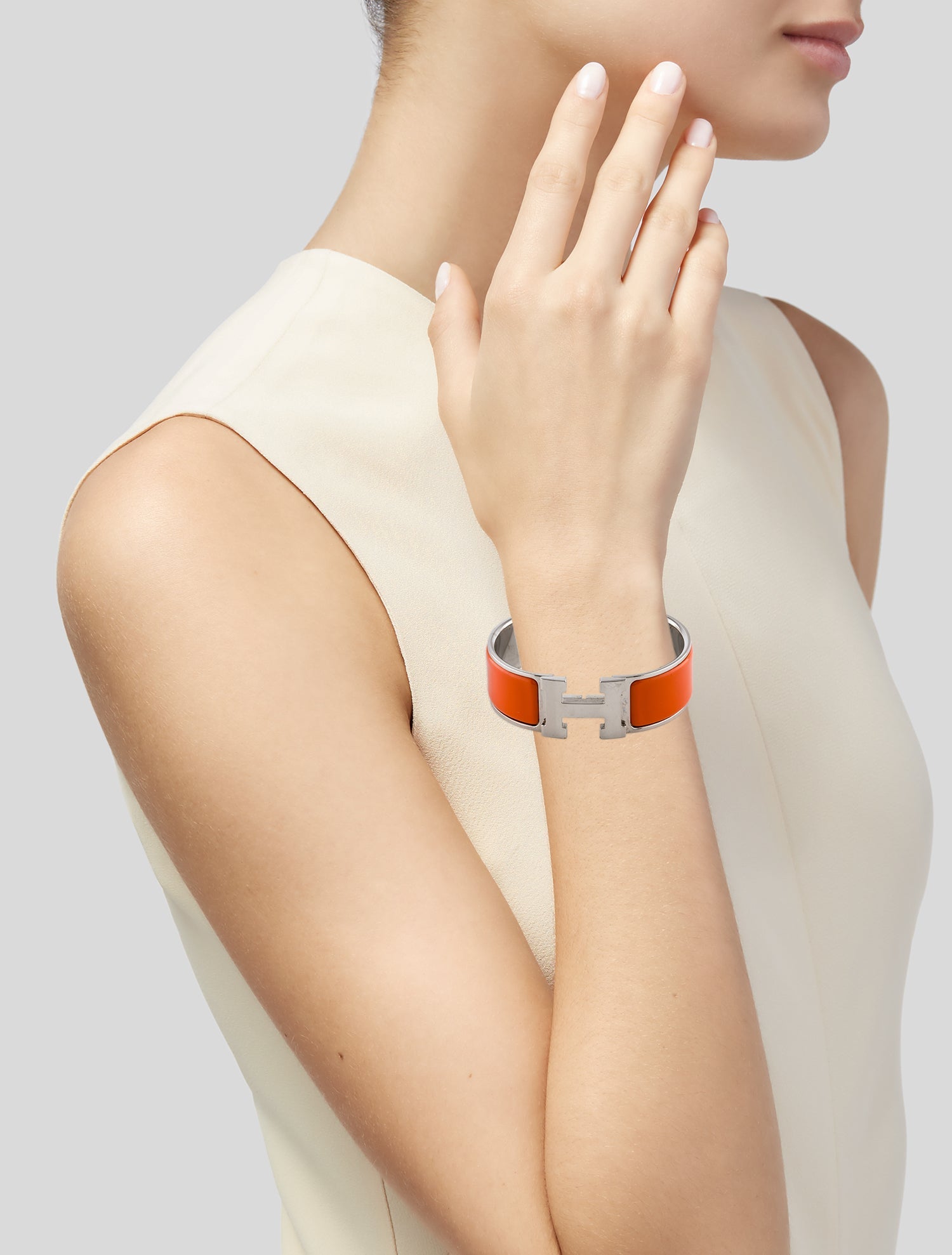 Hermès Enamel Clic Clac H Bangle Bracelet