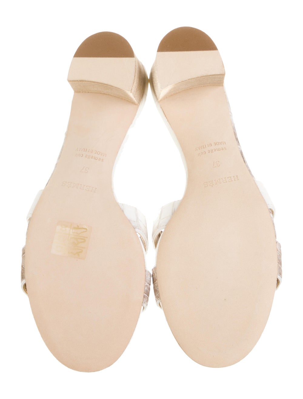 Hermès Oran Slides From the 2022 Collection White… - image 5