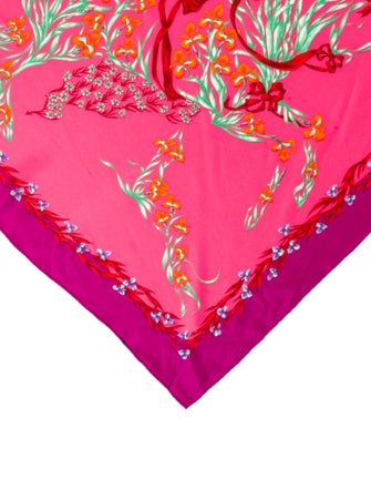 Hermès Cheval Fleuri Silk Scarf