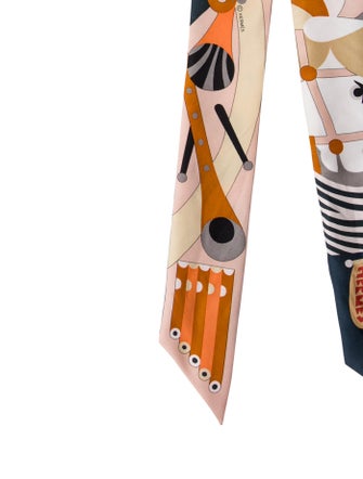 Hermès Parade en Fanfare Silk Twilly Scarf