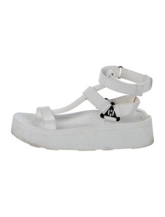 Hermès Enid Leather Gladiator Sandals