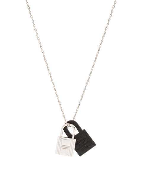 Hermès O'Kelly Lock Pendant Necklace