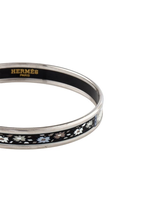 Hermès Enamel Narrow Bangle Bracelet