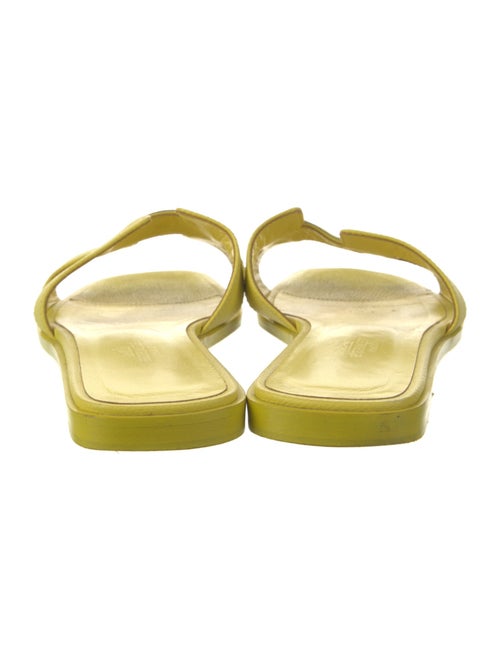 Hermès Oran H Logo Slides