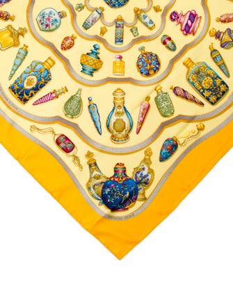 Hermès Qu'Import Le Flacon Silk Scarf Silk Scarf