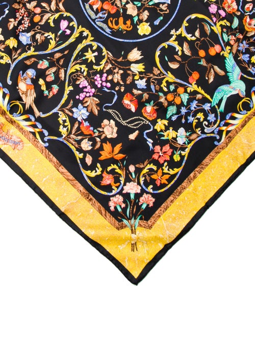 Hermès Pierres d’Orient et d’Occident Silk Scarf