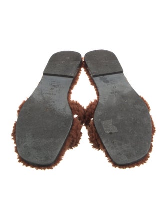 Hermès Oran H Logo Slides