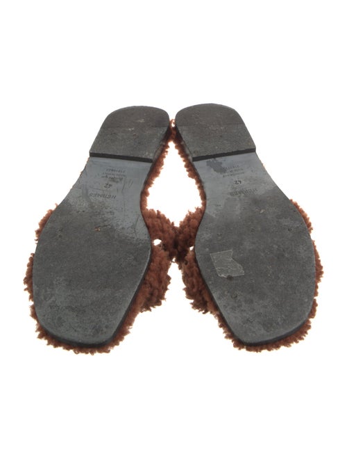 Hermès Oran H Logo Slides