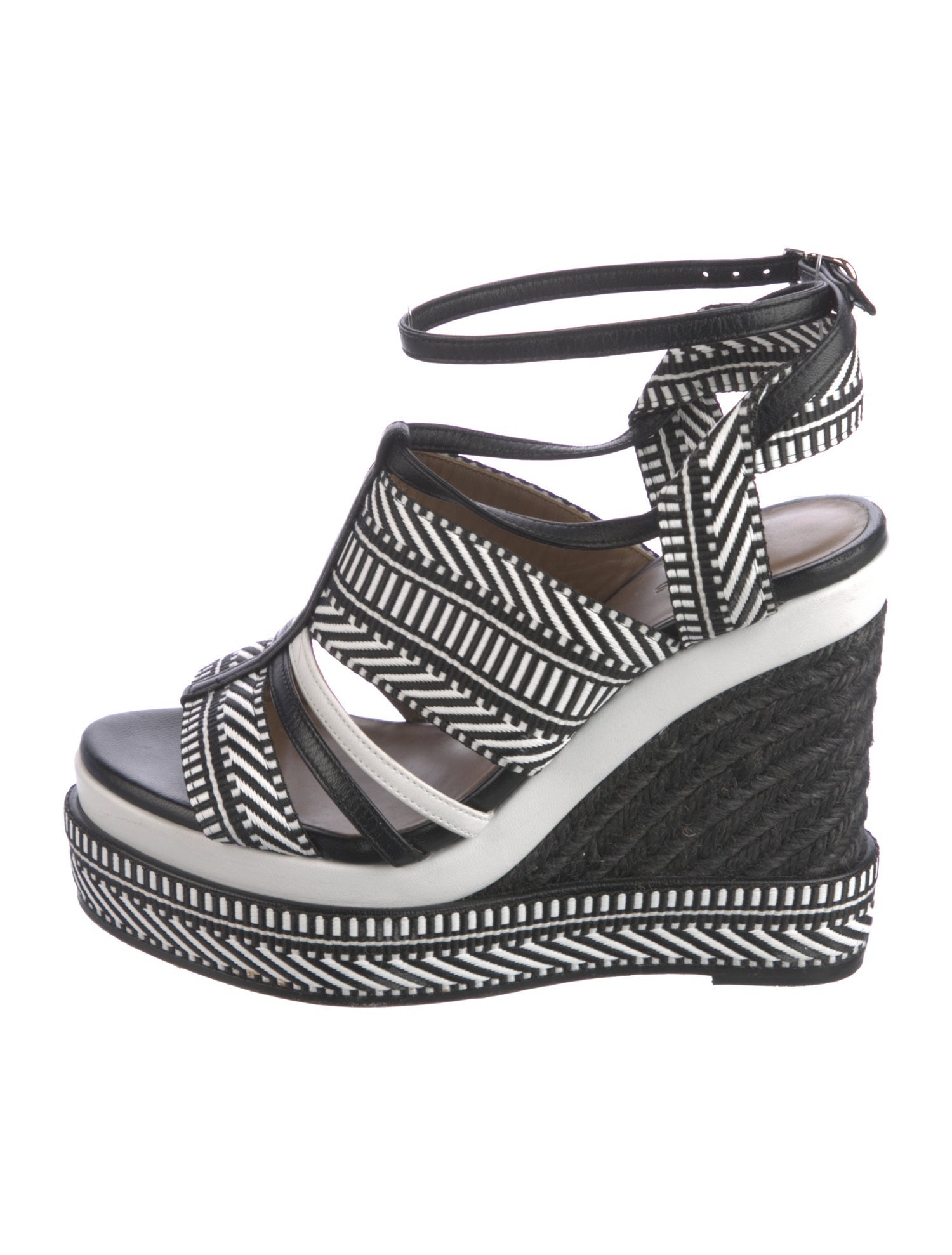 Hermès Striped Leather Trim Embellishment Sandals