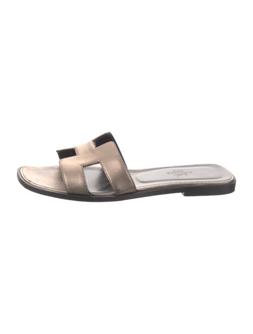 Hermès Oran Leather Slides