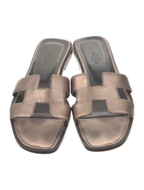 Hermès Oran Leather Slides