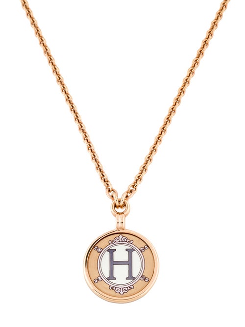 Hermès Medaille Pendant Necklace