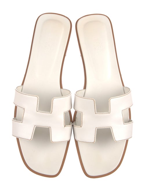 Hermès Oran H Logo Slides