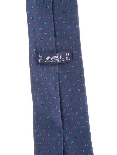 Hermès pattern silk tie