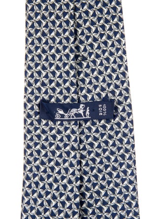 Hermès Patterned Silk Tie