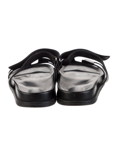 Hermès 2022 H Logo Slides