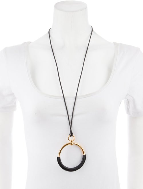 Hermès Loop Pendant Necklace