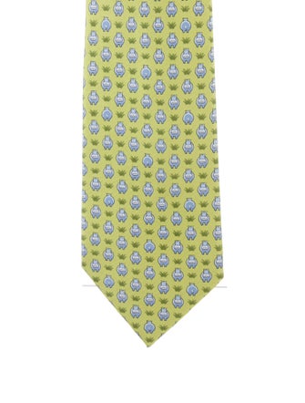 Hermès Animal Print Shape With grass Print Tie