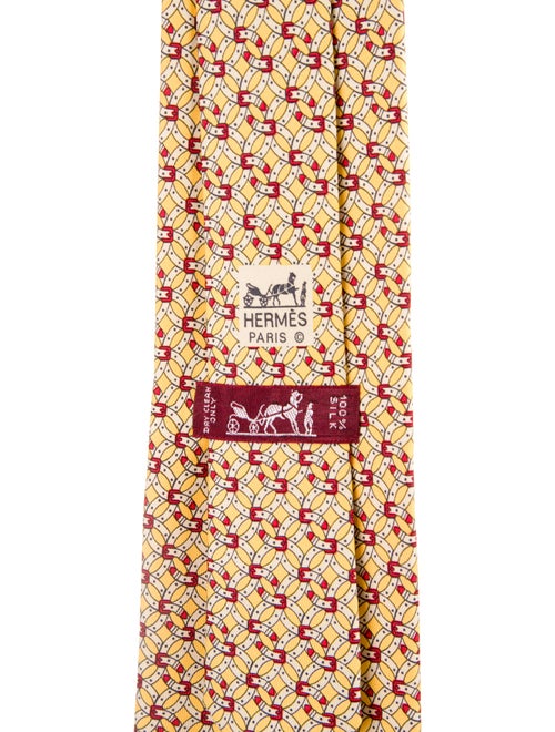 Hermès Belt Lock Pattern Print