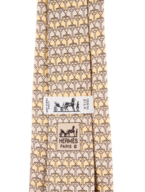 Hermès Patterned Silk Tie