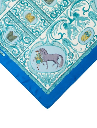 Hermès La Présentation Silk Scarf
