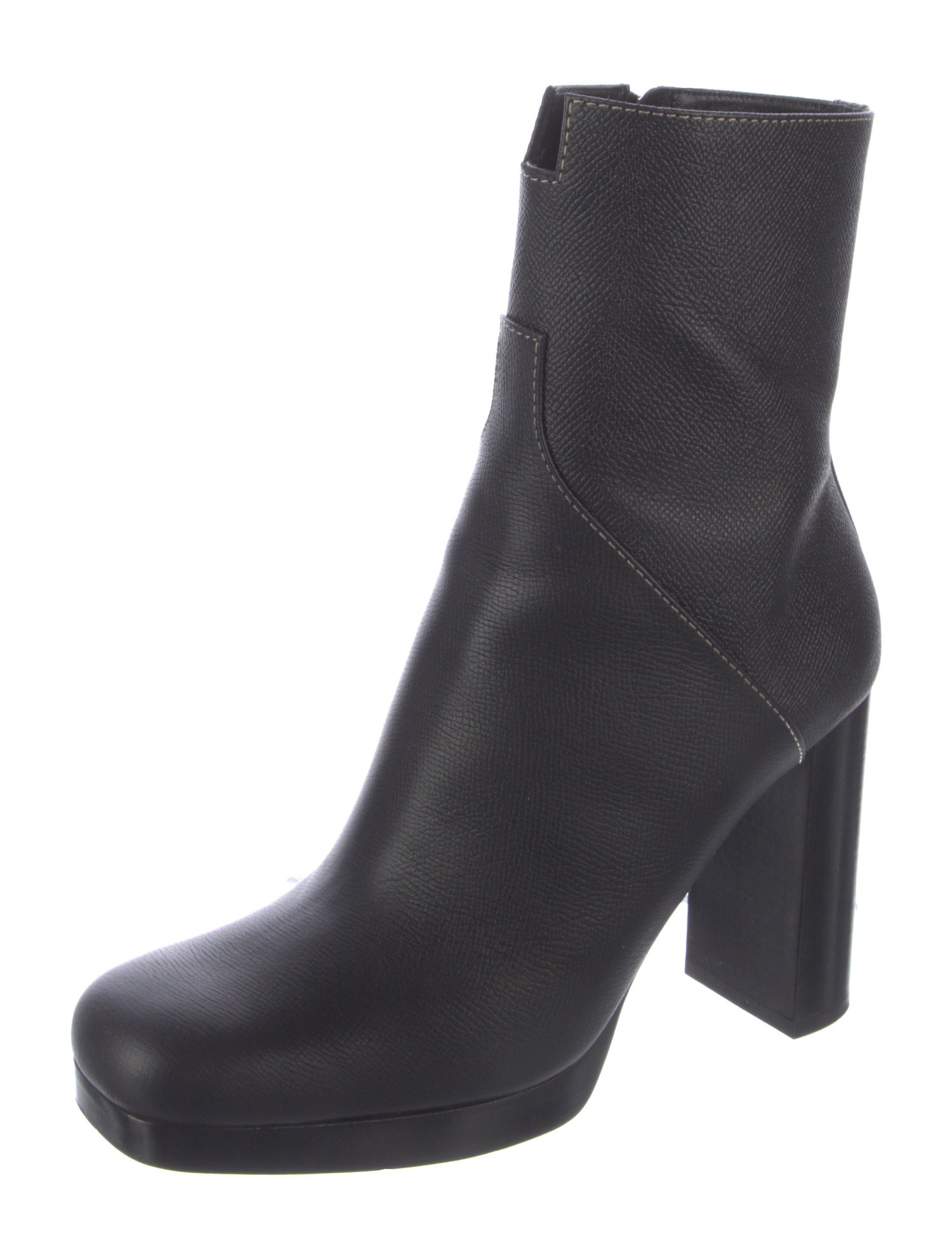 Hermès Flatteuse Leather Boots