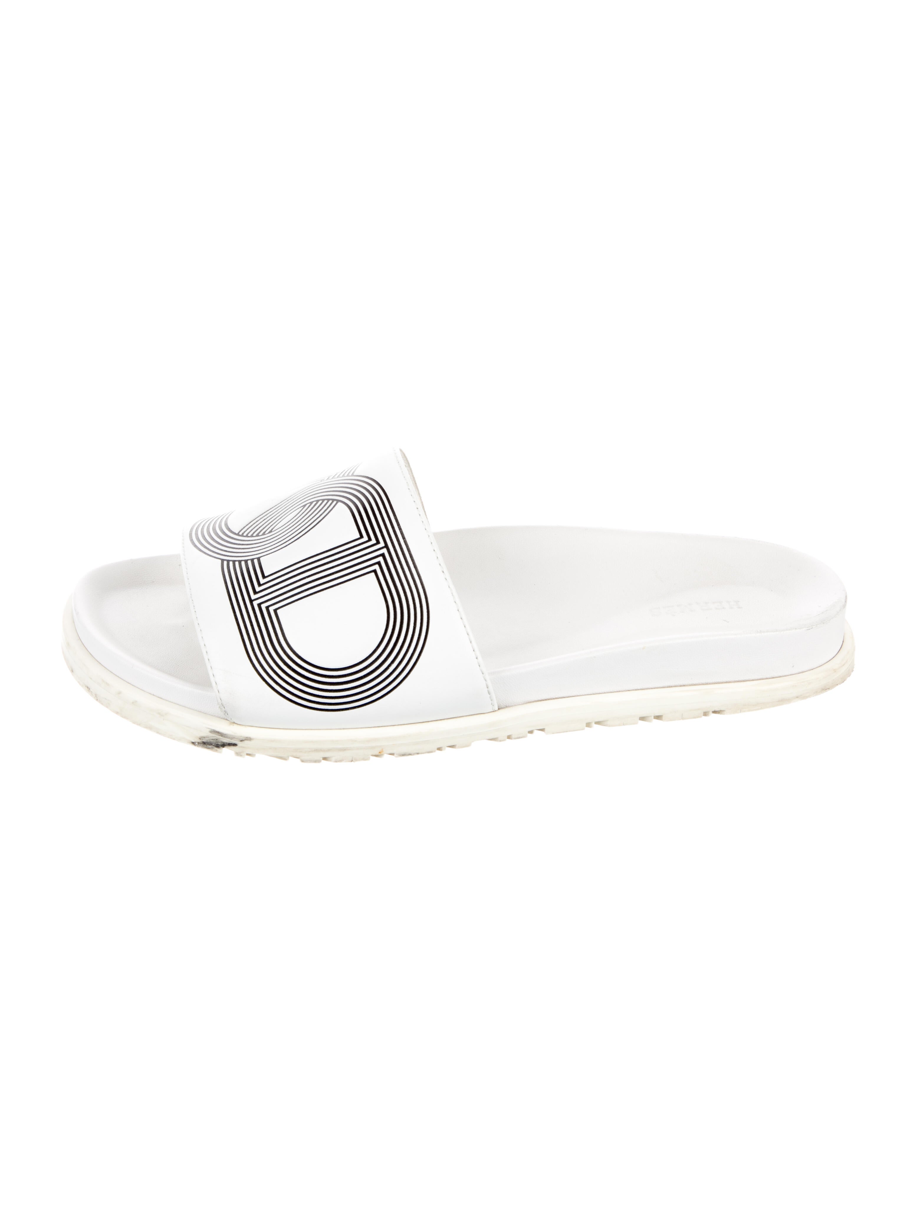 Hermès Biarritz Leather Slides