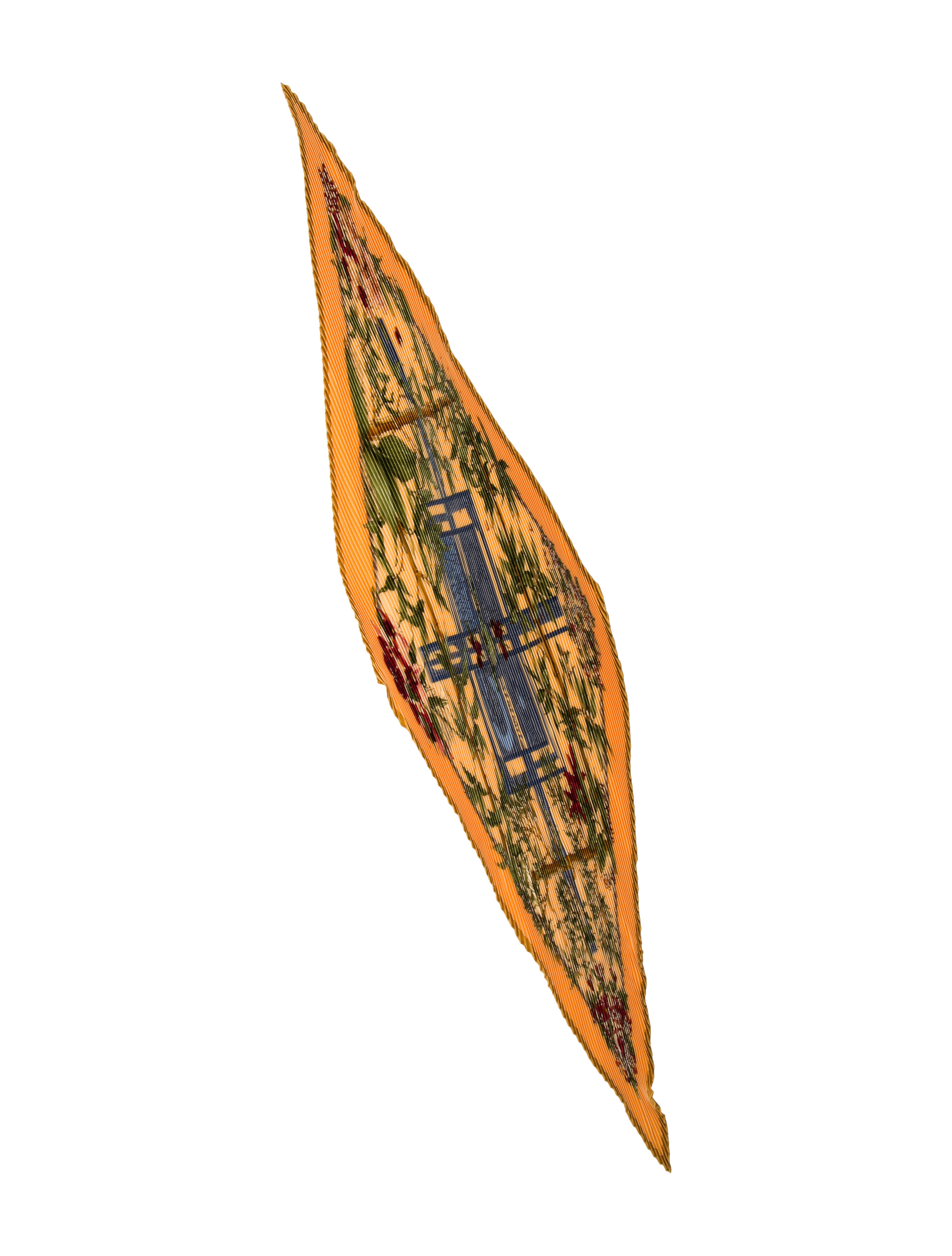 Hermès Sérénité Silk Plissé Scarf