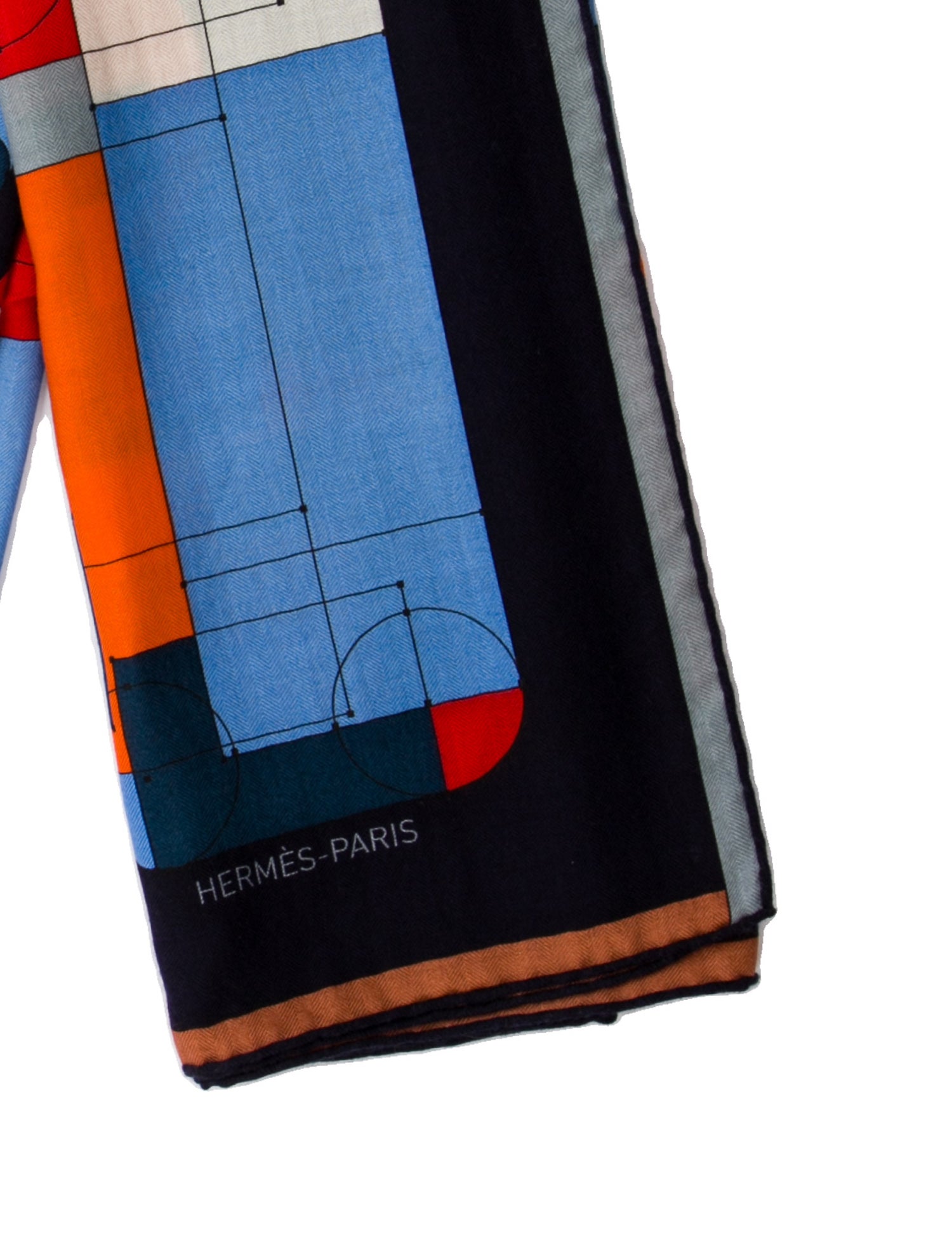Hermès Echec au Roi Silk Shawl