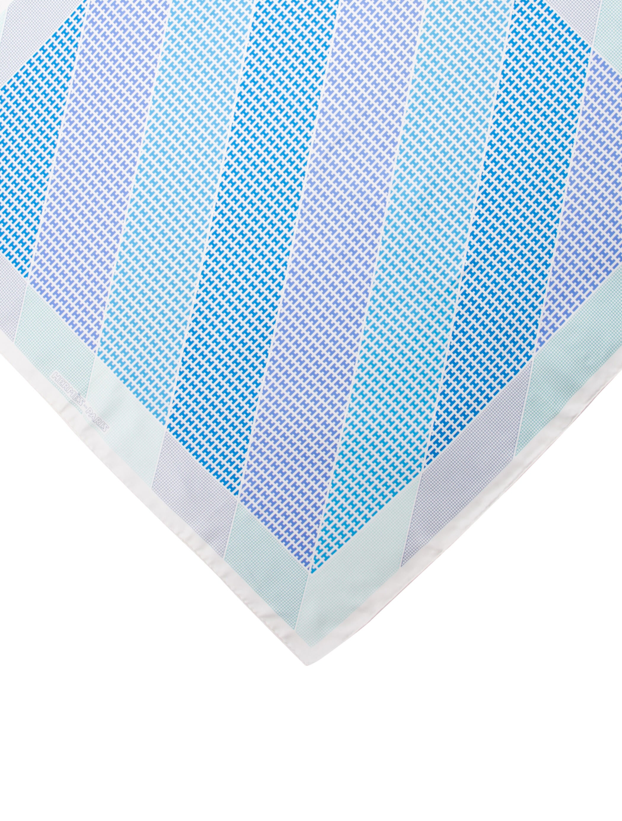 Hermès H en Bias Silk Scarf