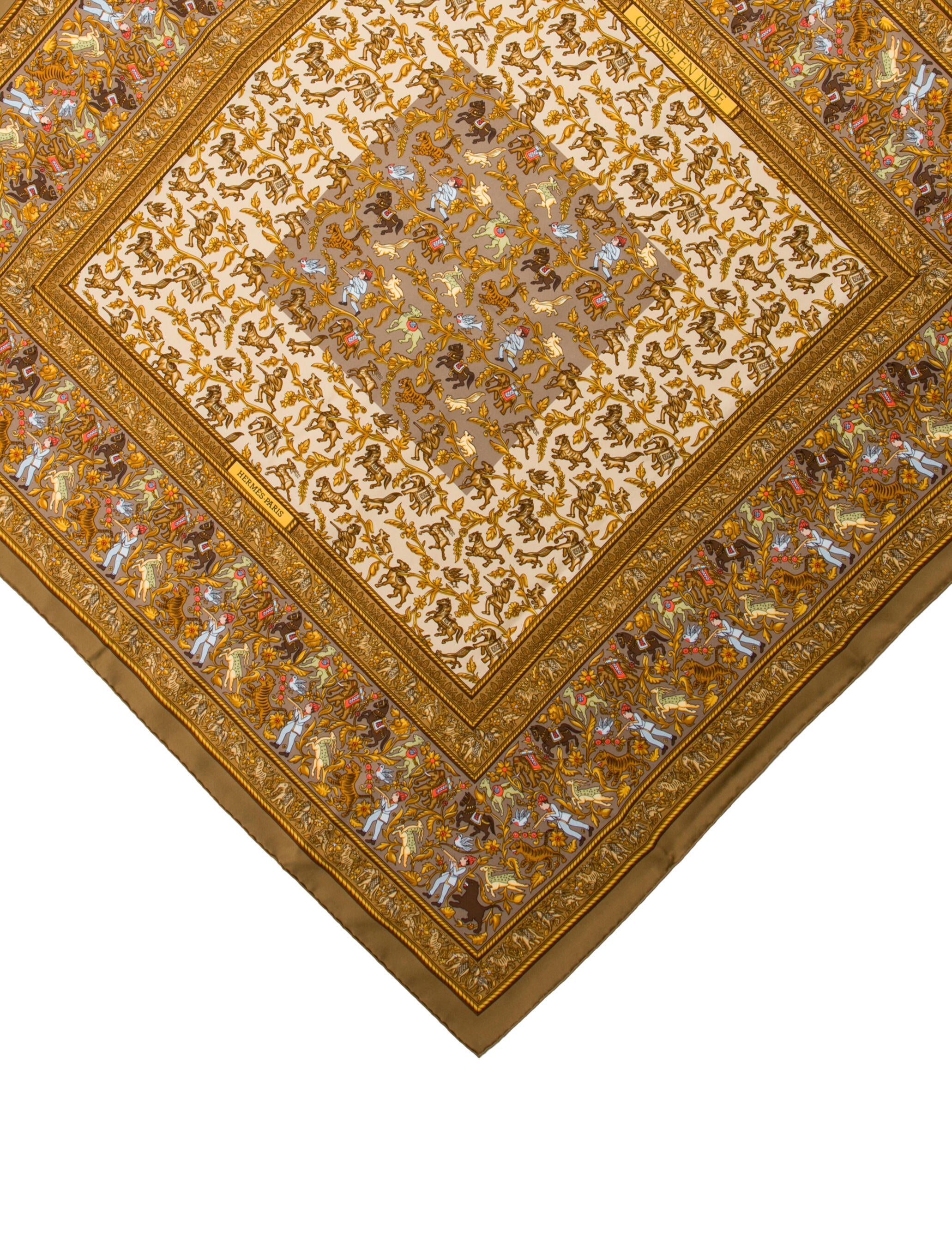 Hermès Chasse En Inde Silk Scarf