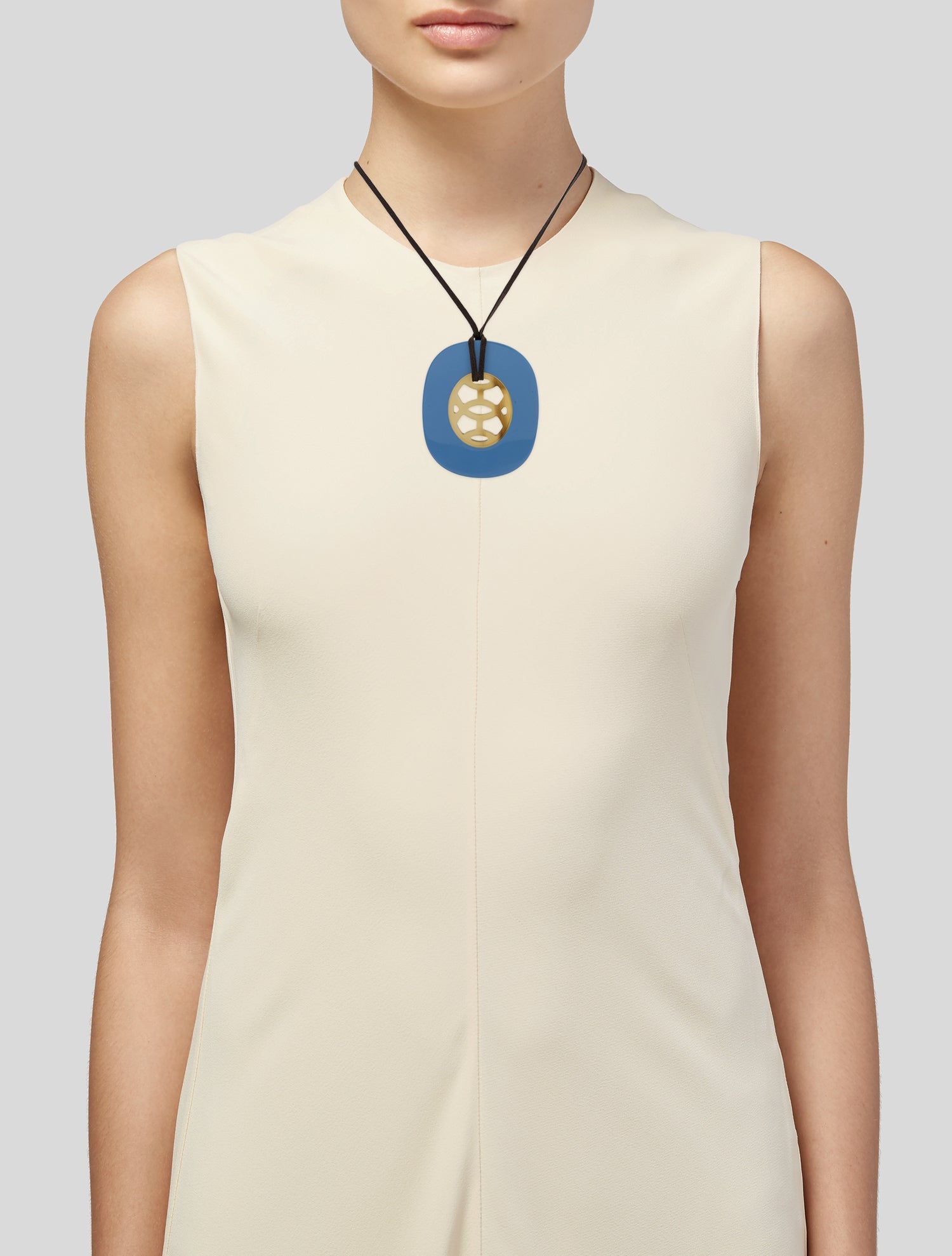 Hermès Horn & Lacquer Lift Pendant Necklace