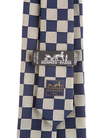 Hermès Silk Pattern Tie