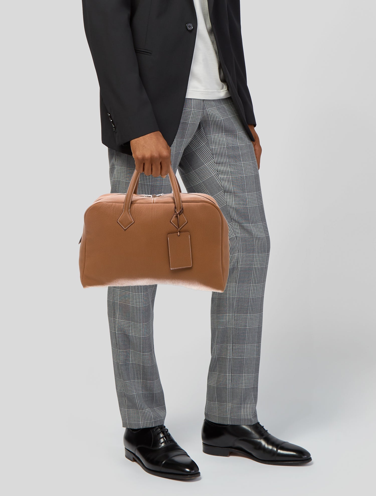 Hermès Togo Victoria 43