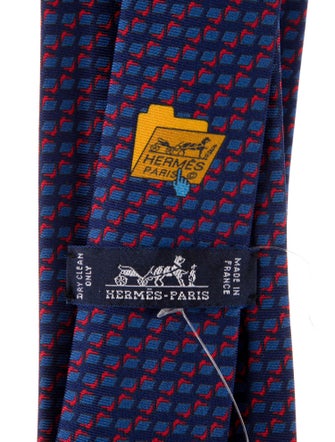 Hermès Silk Pattern Tie.