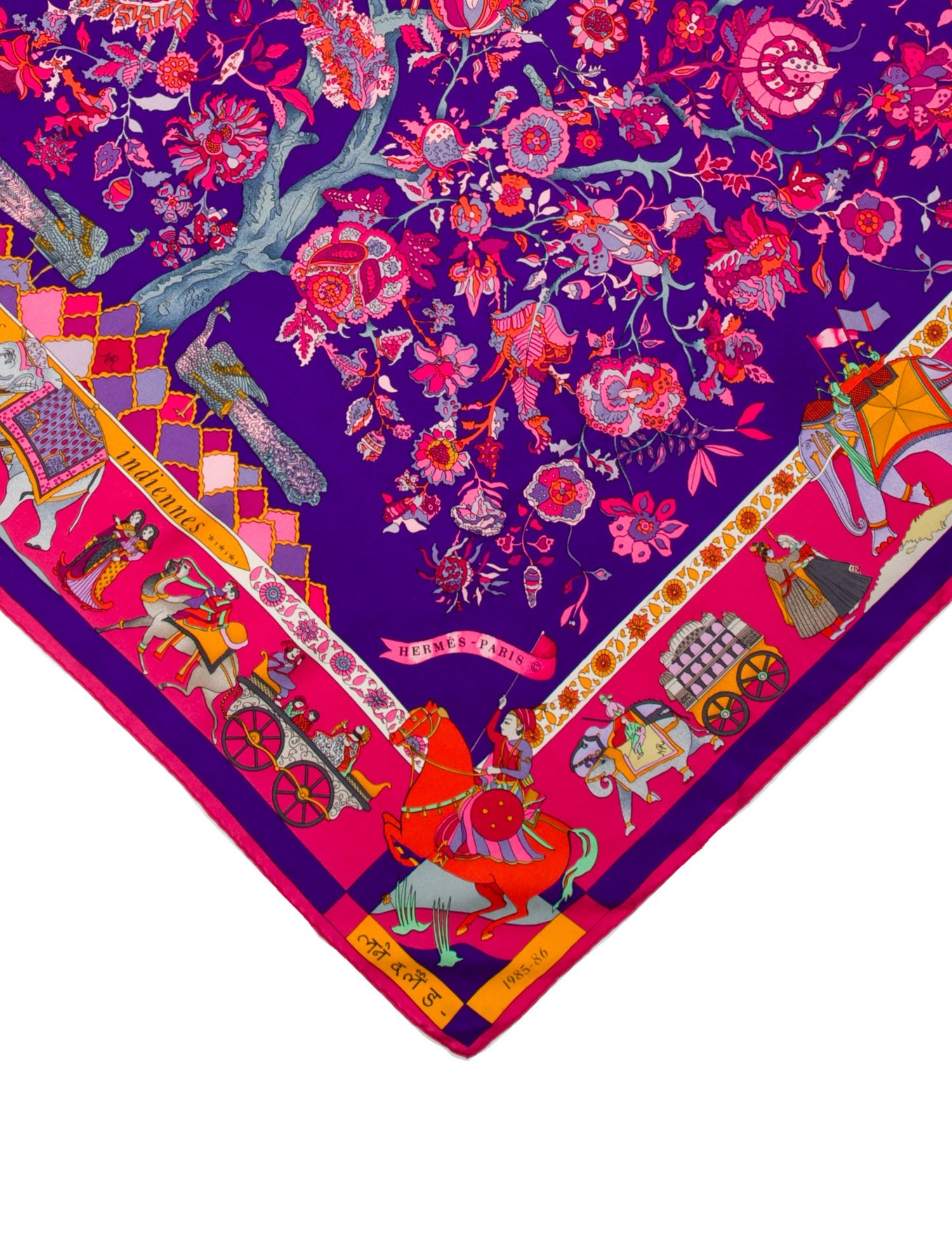 Hermès Fantaisies Indiennes Silk Scarf