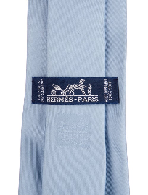 Hermès Men's Solid Silk Tie