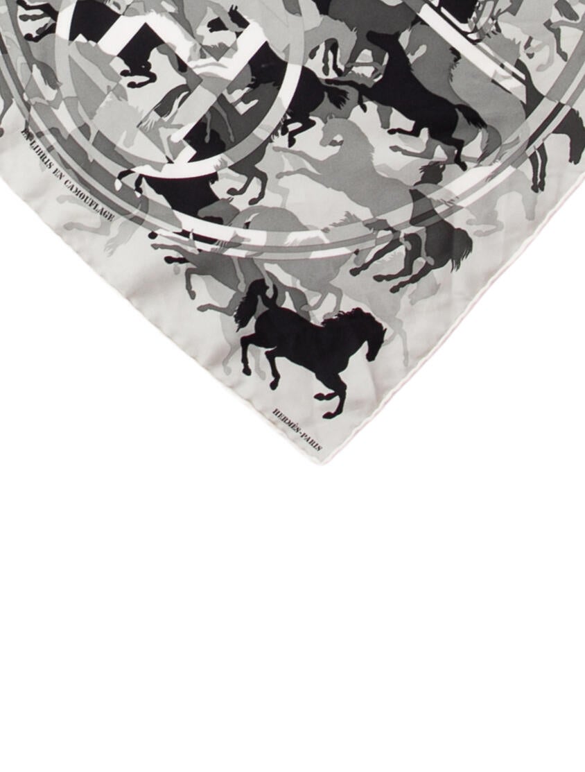 Hermès Pattern Silk Pocket Square