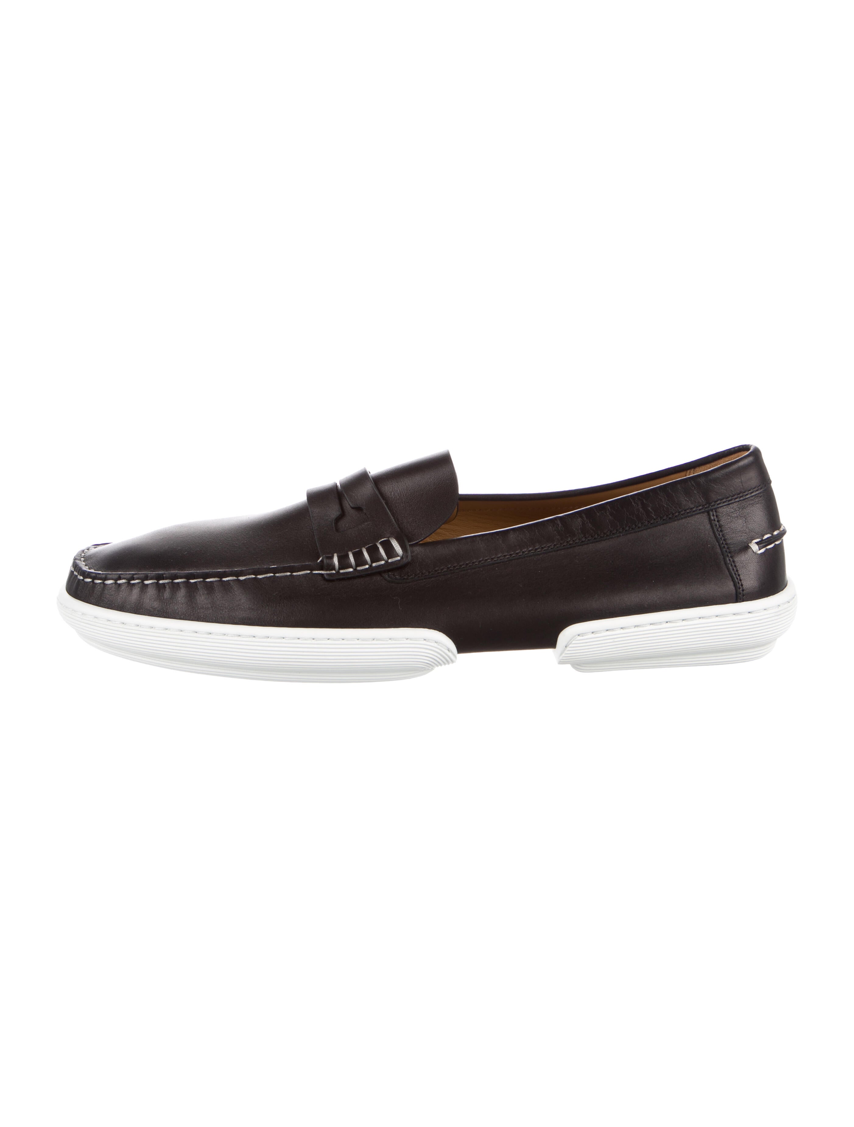 Hermès Écume Leather Boat Shoes