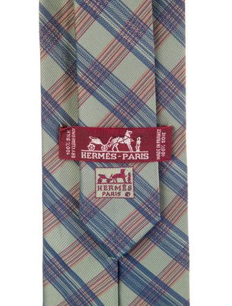 Hermès striped pattern tie
