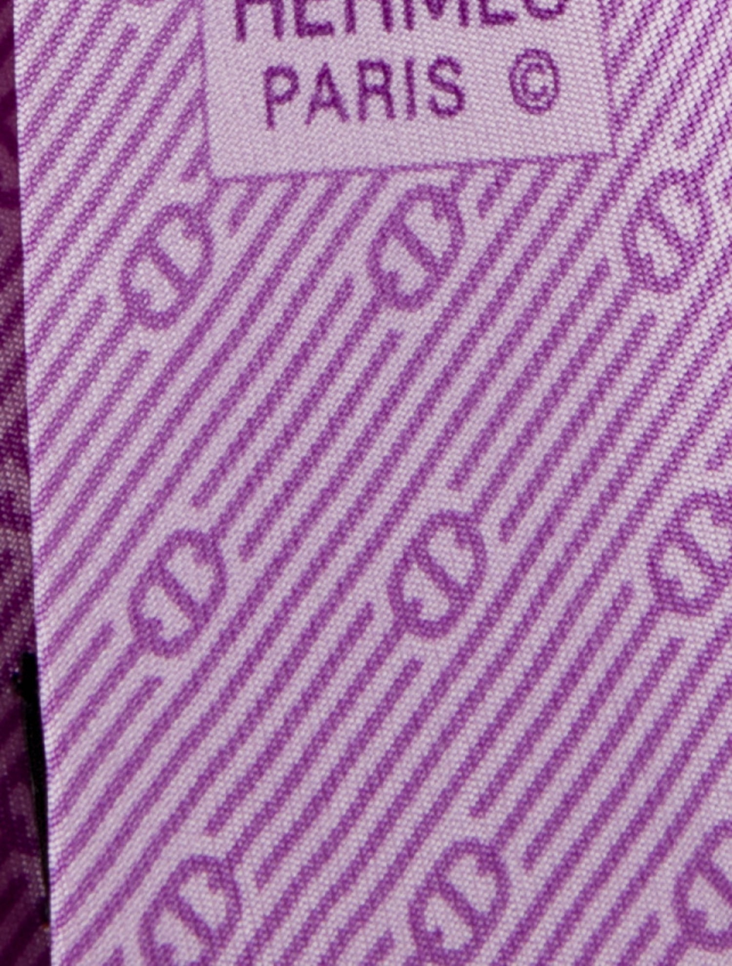 Hermès pattern print tie